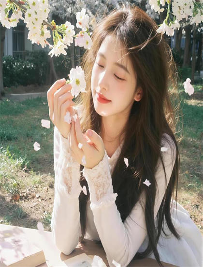 最美情侣在线播放观看_小苹果日本在线观看免费_我朋友的老姐线观高清